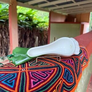 Avon‎ Gallery Originals Ceramic Measuring Spoon 1/4 Cup Onion Leek Design